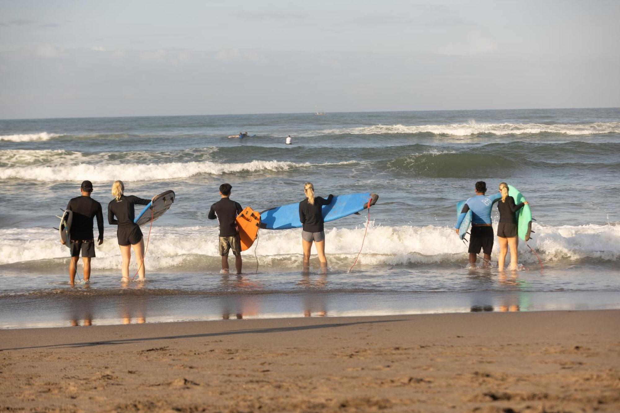 Zentiga Surf Hostel 캉구 외부 사진